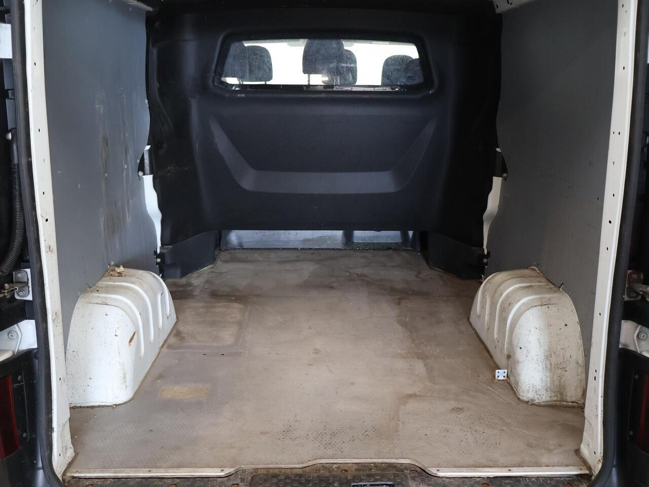 Renault TRAFIC 2.0 BLUE DCI 130 PK DUBBEL CABINE 6-PERS. L2H1 + APPLE CARPLAY | LED | CRUISE | CLIMATE CONTROL