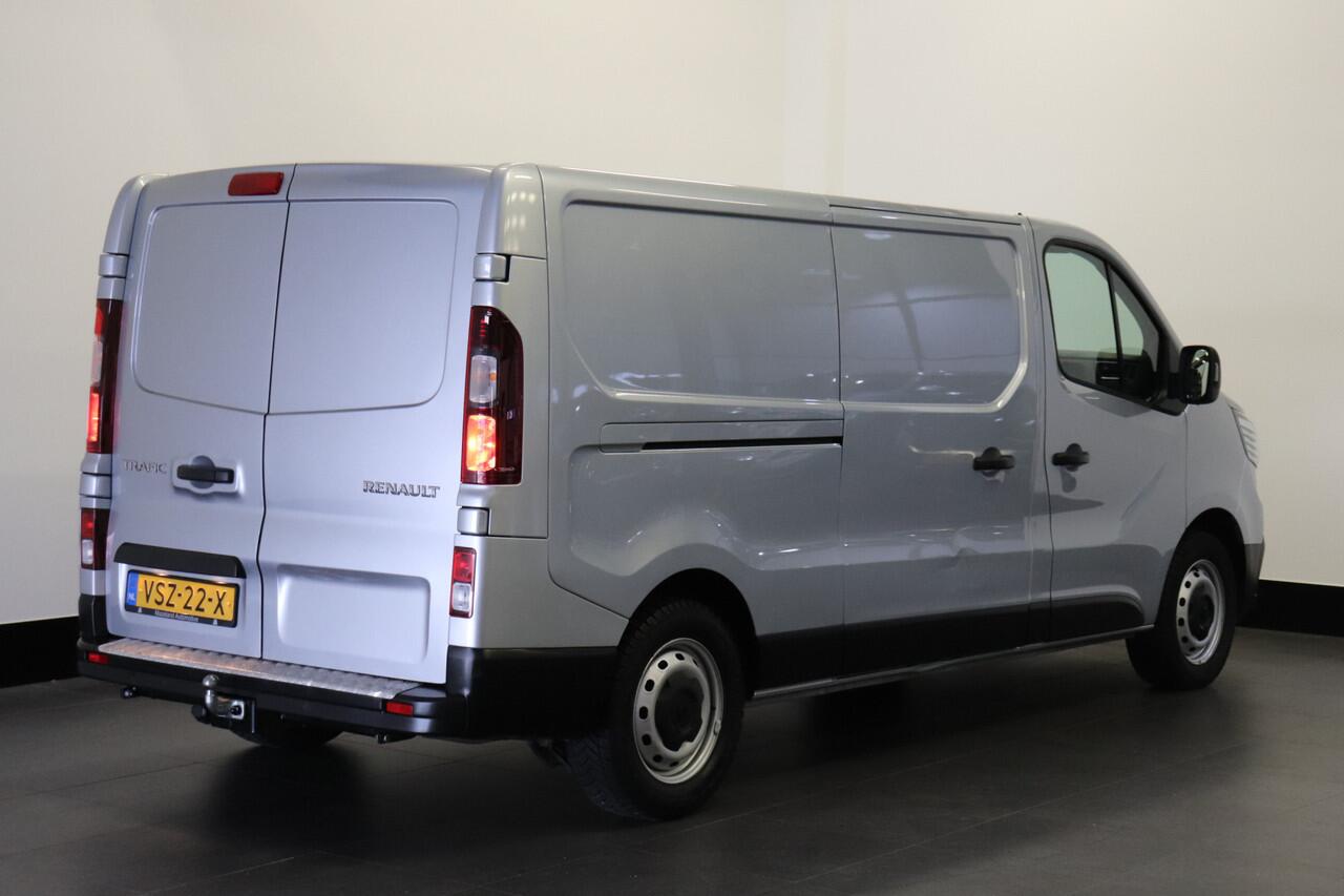 Renault TRAFIC 2.0 dCi L2 EURO 6 - Airco - Cruise - Trekhaak - ¤21.900,- Excl.