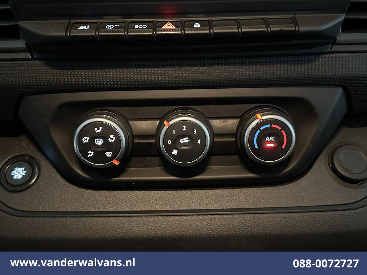 Renault TRAFIC 2.0 dCi 131pk L2H1 Euro6 Airco | Camera | Navigatie | LED | Cruisecontrol 270 Graden achterdeuren, Parkeersensoren, Bijrijdersbank, 2500kg trekvermogen