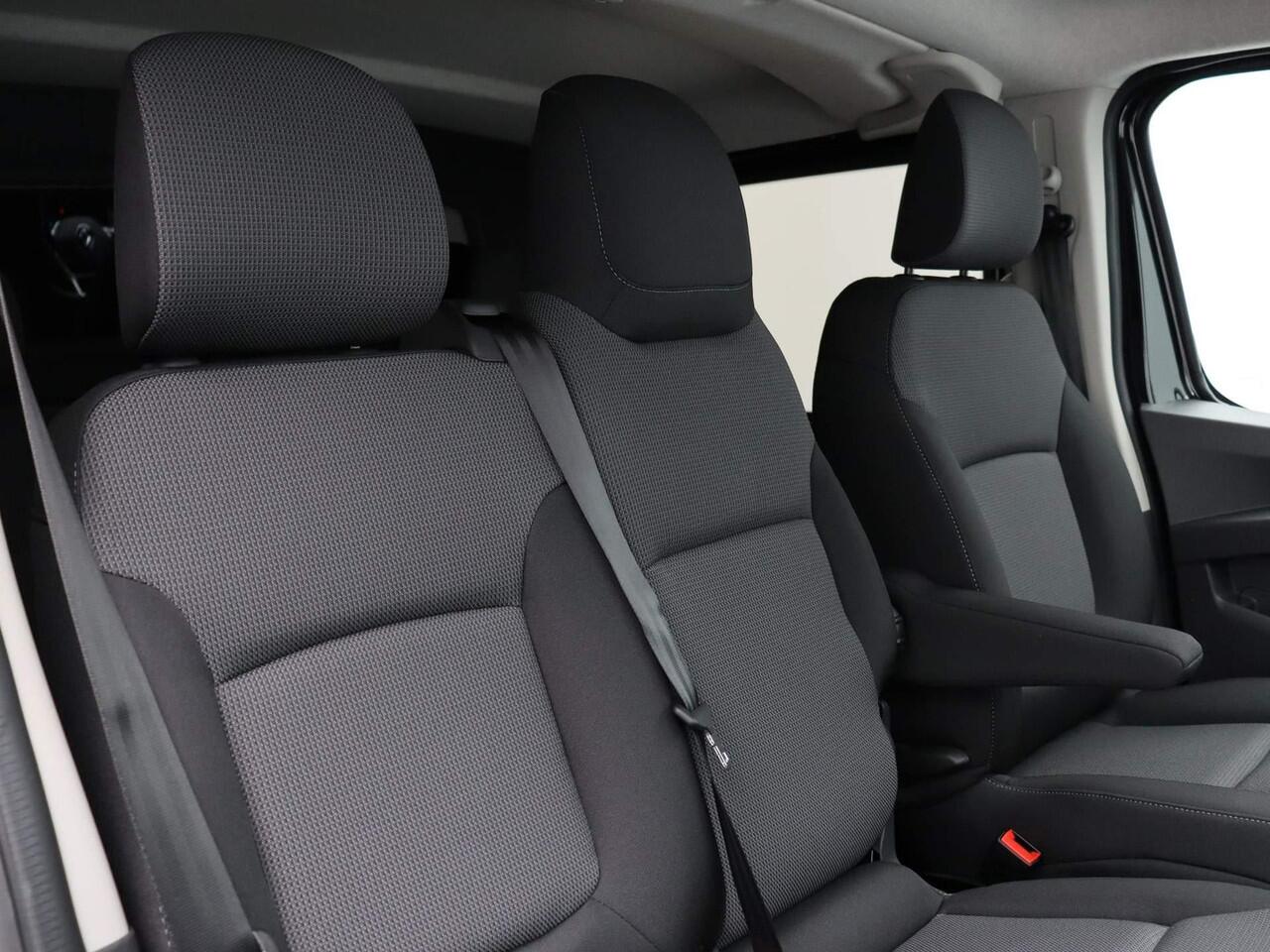 Renault TRAFIC 2.0 Blue dCi 130 T30 L2H1 Advance DC Inclusief betimmering