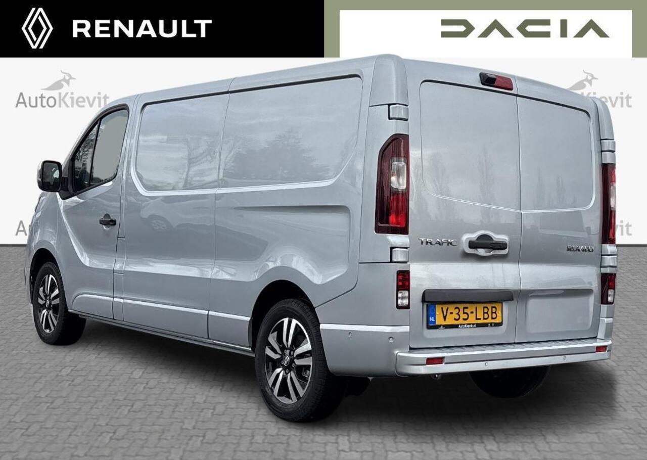 Renault TRAFIC 2.0 Blue dCi 170 T30 L2H1 Extra - Reservewiel - Alarm / 17\" lichtmetalen velgen Noir - Houten laadvloer