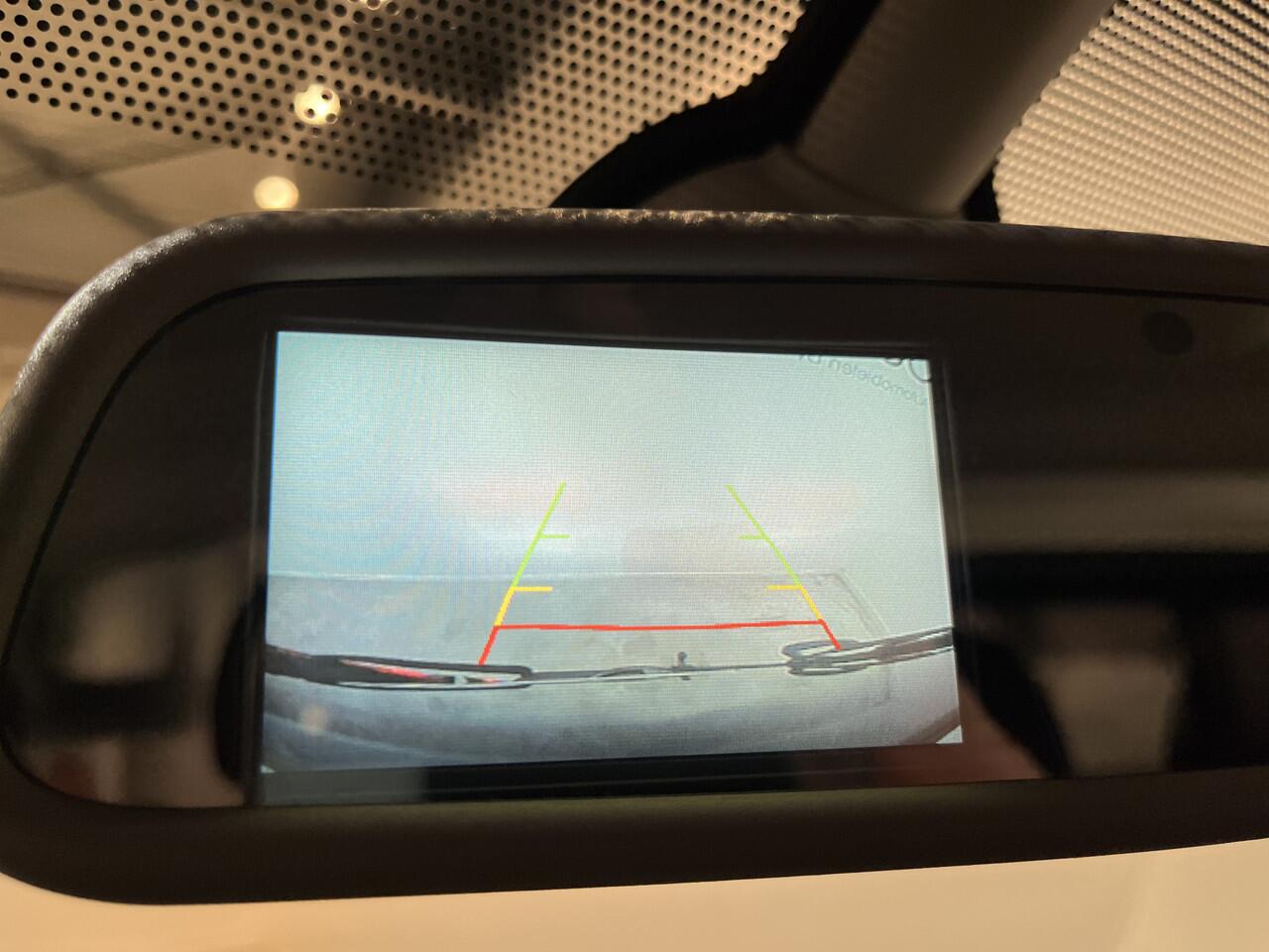 Renault TRAFIC 2.0 dCi L1H1 170 PK Automaat Servicebus / Sortimo Inrichting / Euro 6 / Airco / Cruise Control / Camera / Trekhaak / 3-Zits /