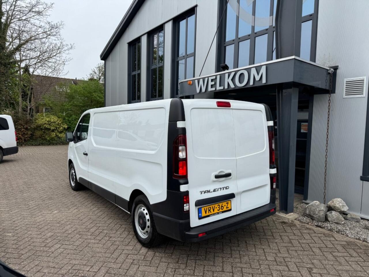 Renault TRAFIC 2.0 MJ 120PK L2 Lang, Navi, Airco, PDC, Schuifdeur, Cruise