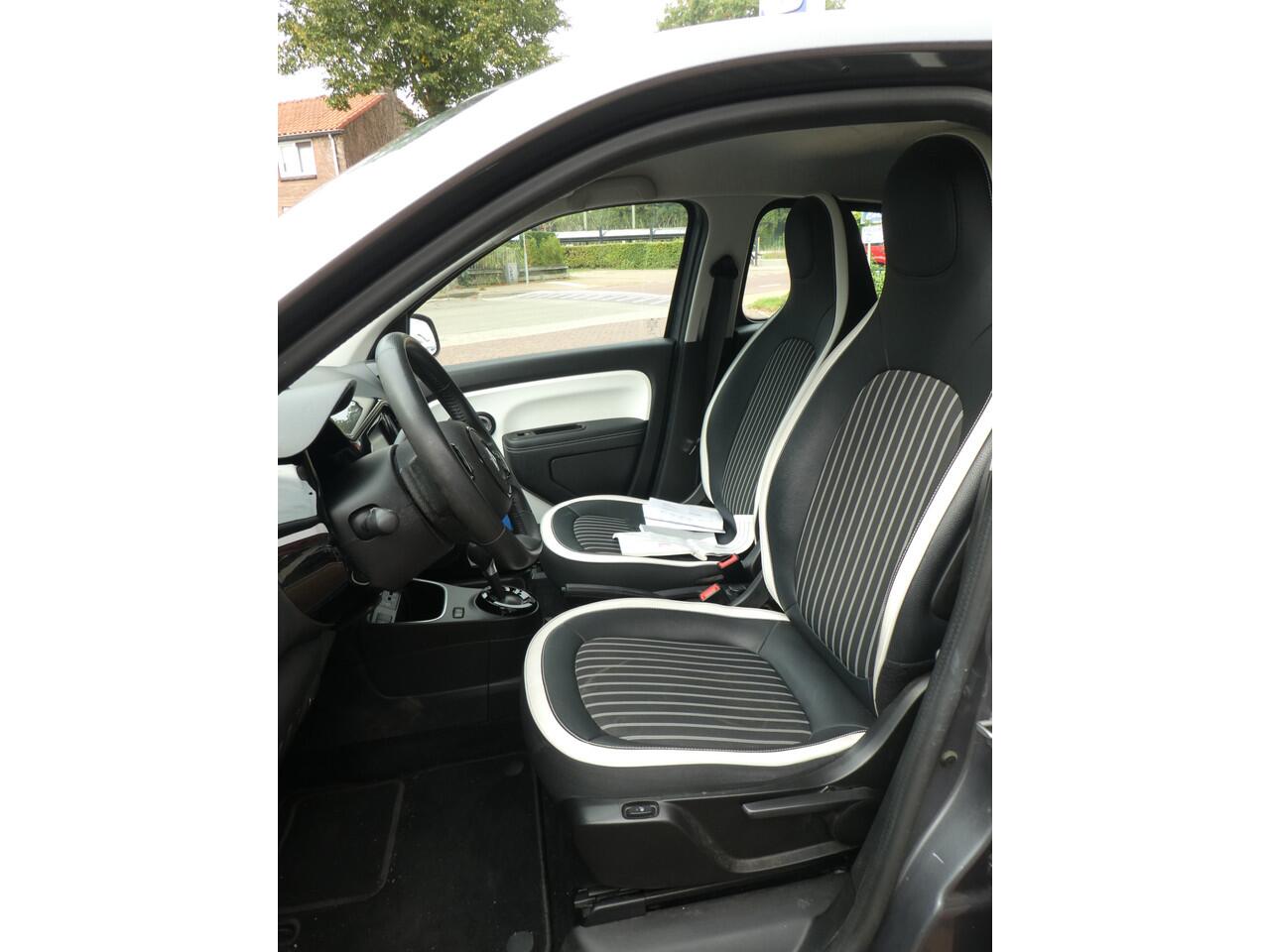 Renault TWINGO 0.9 TCe Intens Automaat, Camera, Andoird/Carplay