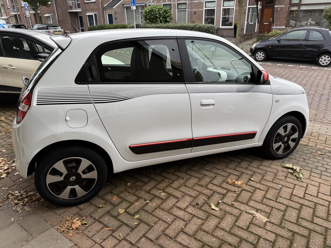 Renault TWINGO 1.0 SCe Collection NAVIGATIE RIJKLAAR PRIJS AIRCO