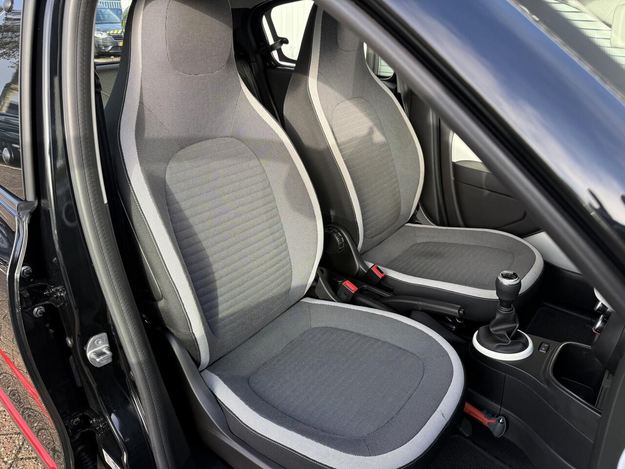 Renault TWINGO 1.0 SCe 75 Collection | cruise control | airco | navigatie R&Go | 1e eig | dealer onderhoud | tijdelijk gratis Top Afleverpakket twv Eur 695