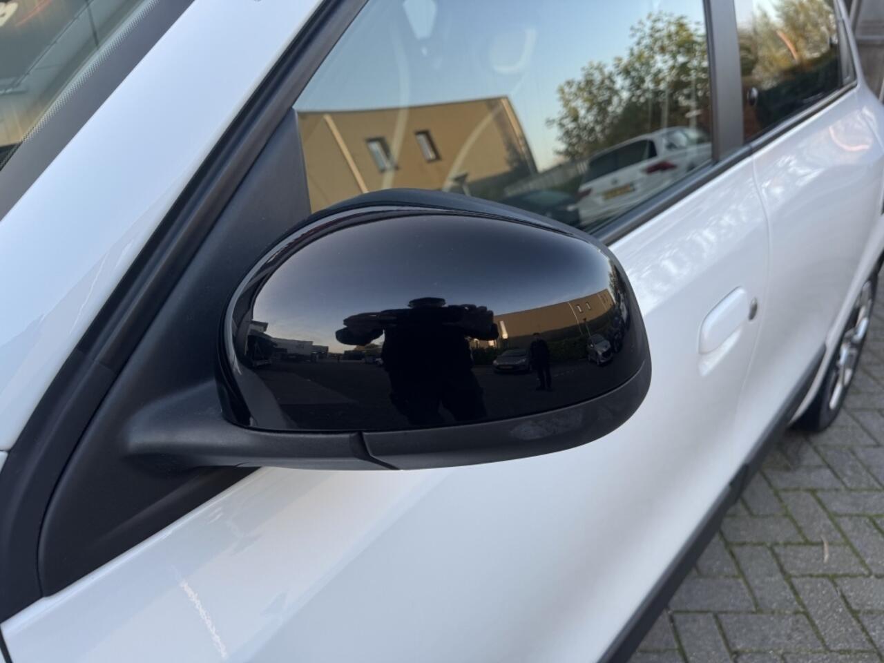 Renault TWINGO 1.0 SCe Intens