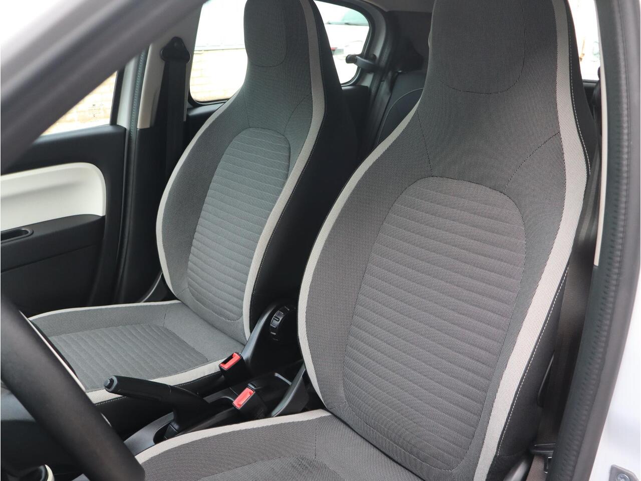 Renault TWINGO Collection 1.0 SCe 75pk | AIRCO | CRUISE CONTROL | BLUETOOTH | ELEKTRISCH PAKKET |