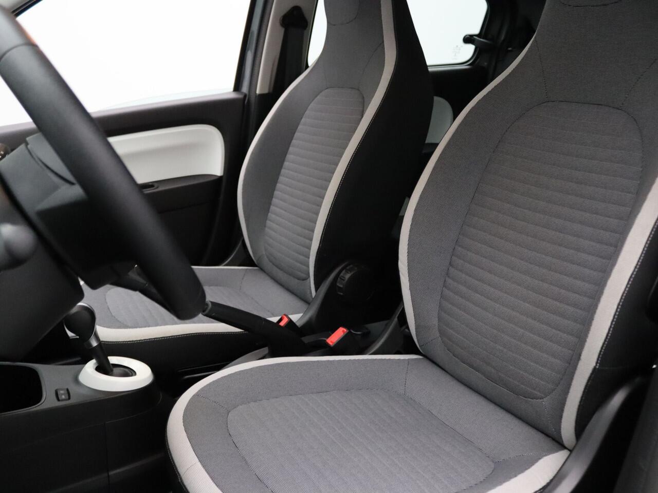 Renault TWINGO Z.E. R80 Collection Automaat Climate | Carplay | Parkeersens. achter