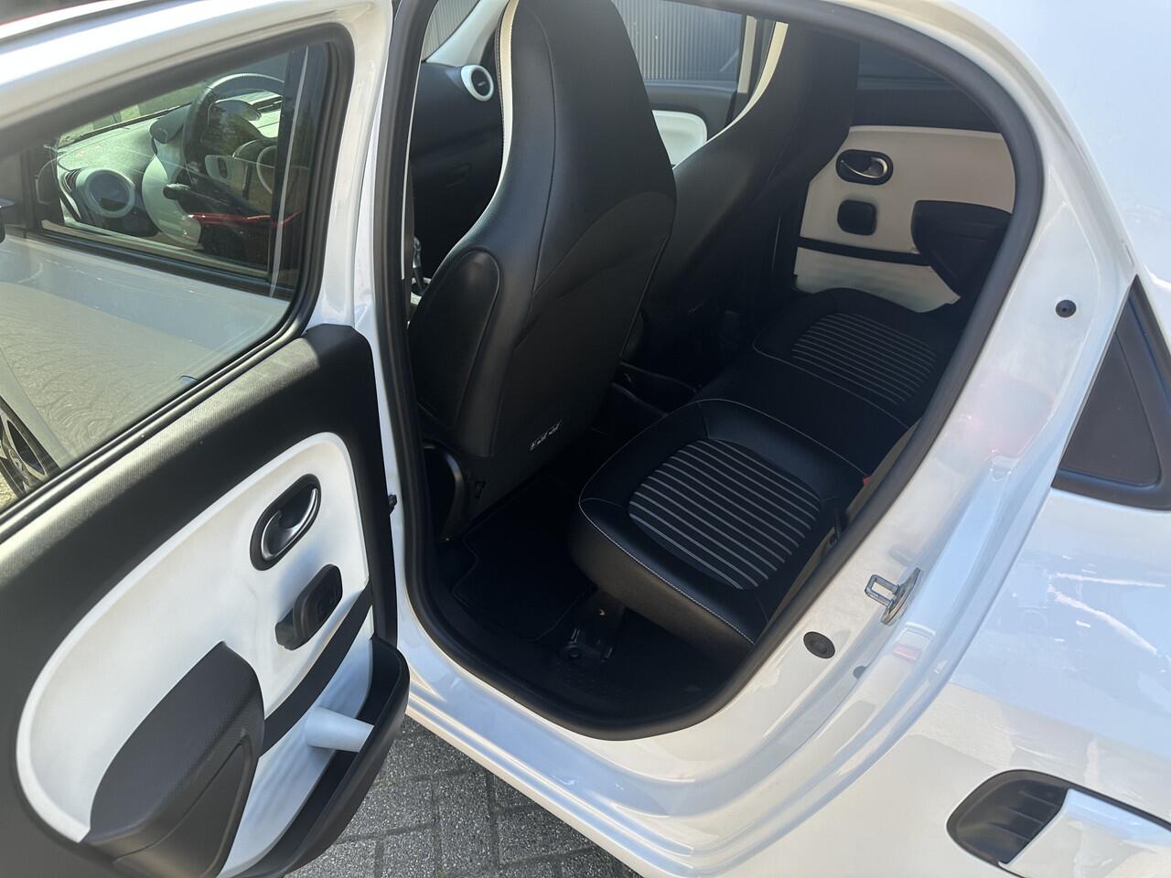 Renault TWINGO 0.9 TCe Intens | Automaat | PDC