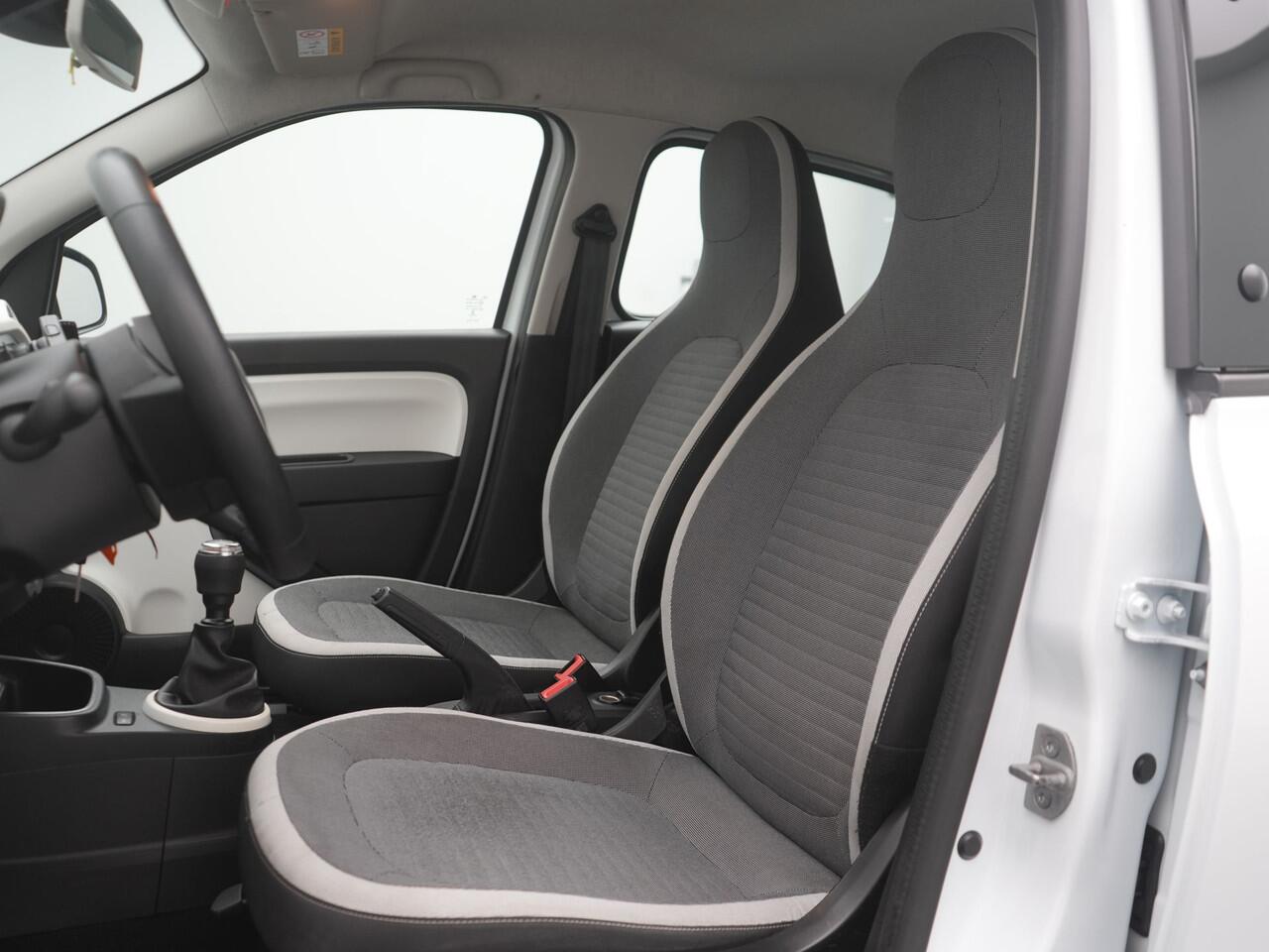 Renault TWINGO 1.0 SCe Collection - Occasion Lease vanaf ¤419 p/m - RIJKLAARPRIJS - Airco - Bluetooth