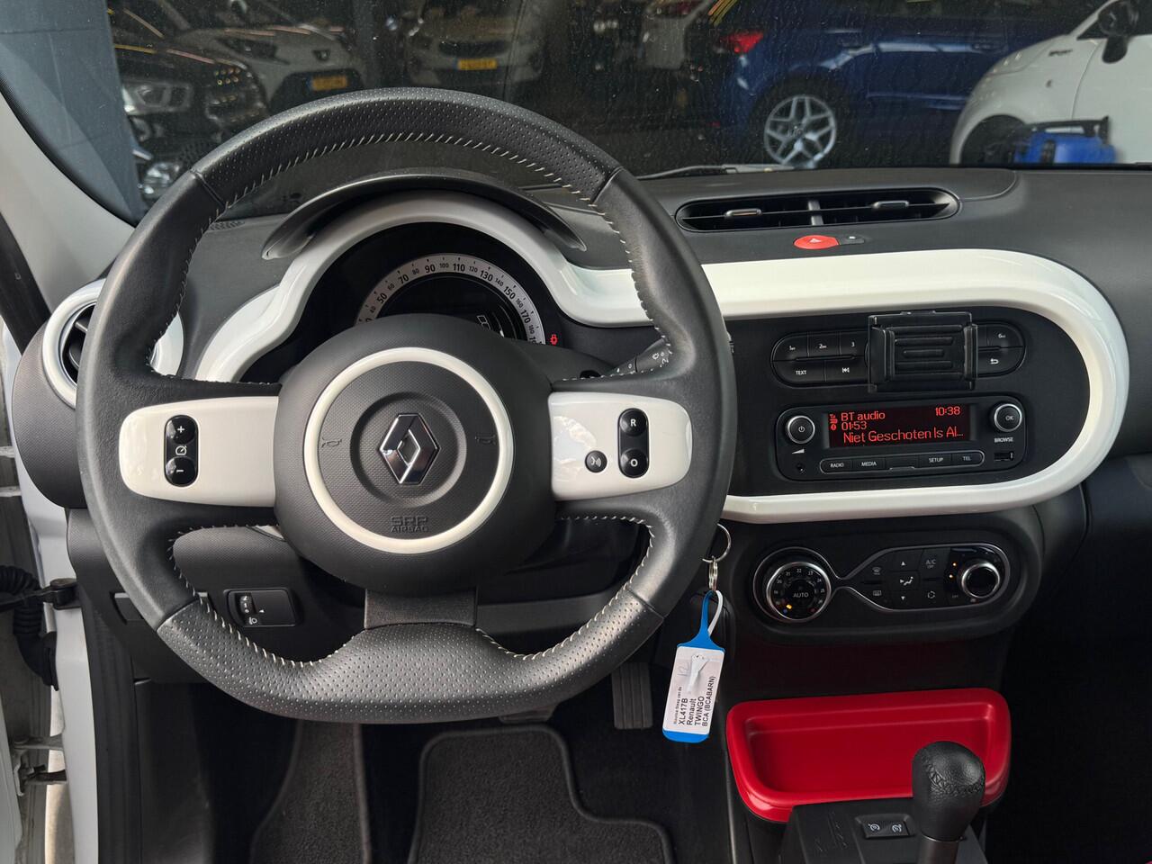 Renault TWINGO 1.0 SCe Intens AUT! 1e Eig! Zondag OPEN!