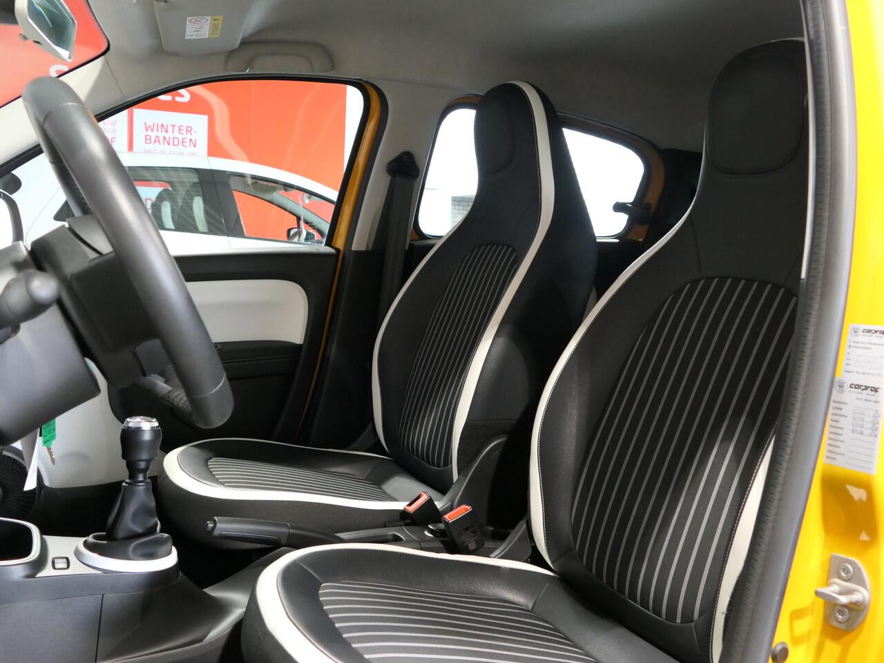 Renault TWINGO 1.0 SCe Intens *Apple carplay & android auto* - Cruise, sensor achter, airco