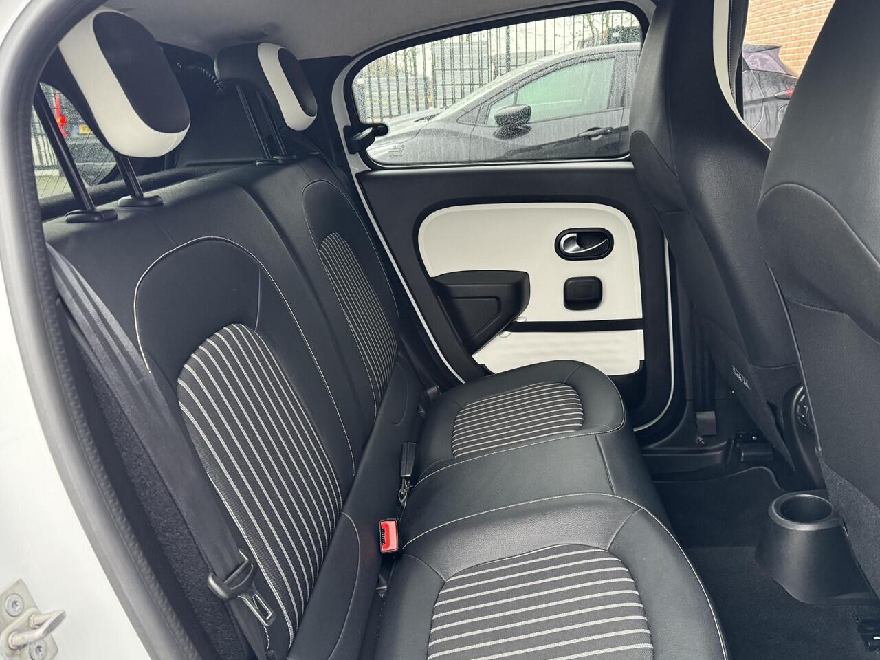 Renault TWINGO 0.9 TCE INTENS I APPLE CARPLAY I CLIMATE CONTROL I CRUISE CONTROL