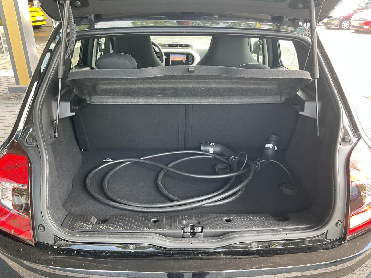 Renault TWINGO Z.E. R80 E-Tech Equilibre 22 kWh / Demo Hillegom /