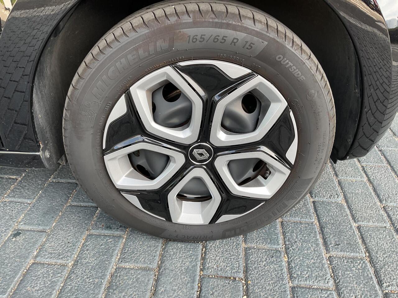 Renault TWINGO Z.E. R80 E-Tech Equilibre 22 kWh / Demo Hillegom / Vraag naar beschikbaarheid