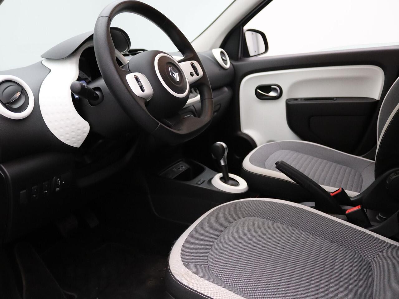 Renault TWINGO Z.E. R80 Collection Automaat Climate | Carplay | Parkeersens. achter