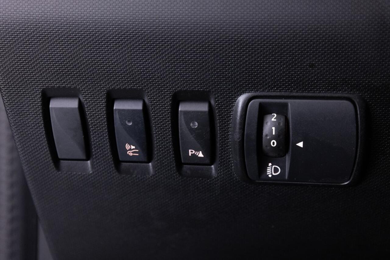 Renault TWINGO Z.E. R80 Urban Night | SOH 94% | CARPLAY | Half LEDER | NAVI | ECC | VELGEN | CAMERA