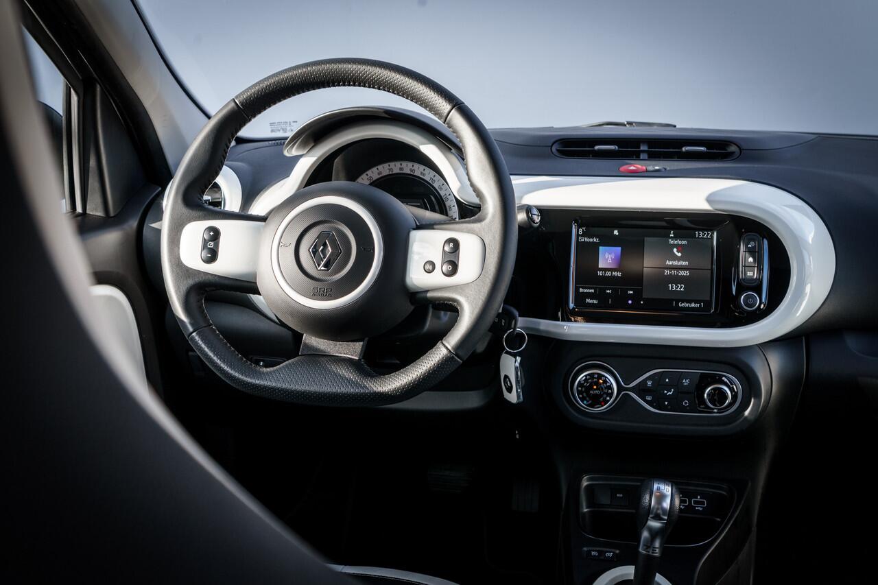 Renault TWINGO Z.E. R80 Intens | Automaat |1e Eign | 3 fase laden | Stand Kachel | Clima | DAB | Cruise control | 15 INCH LMV |
