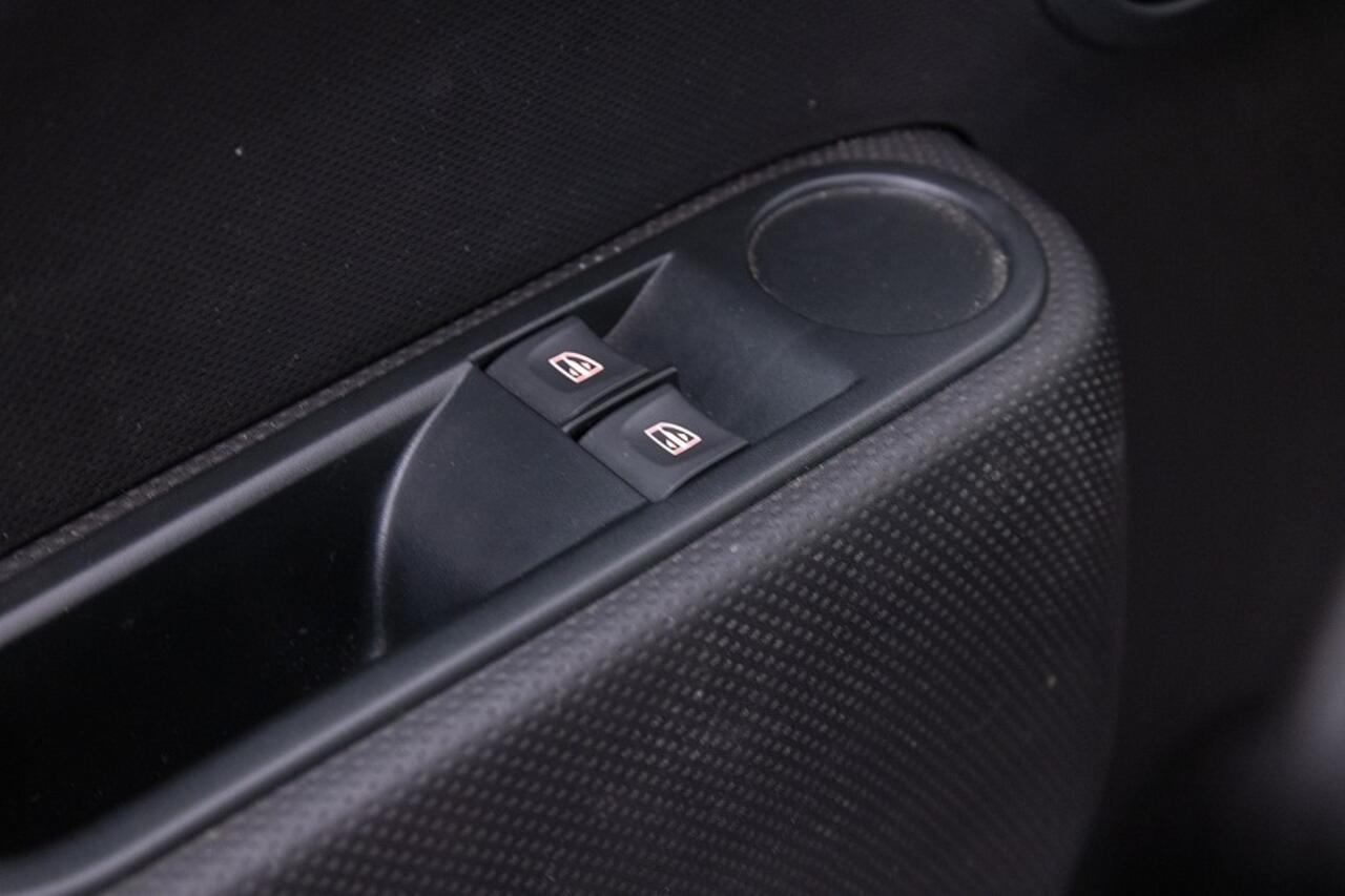 Renault TWINGO R80 E-Tech Authentic 22 kWh | SOH 98% | Automaat