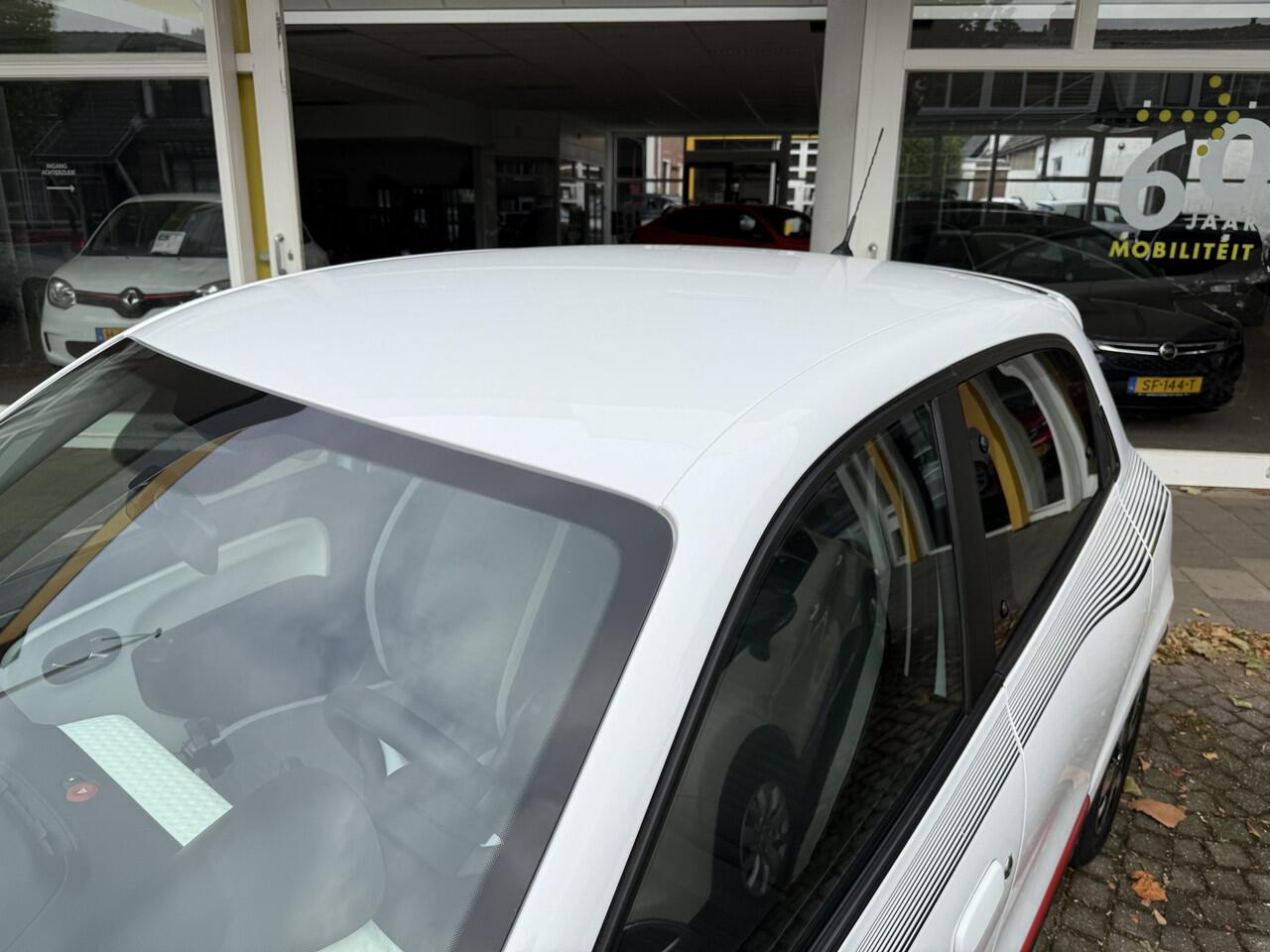 Renault TWINGO 1.0 SCe Collection NAVIGATIE RIJKLAAR PRIJS AIRCO