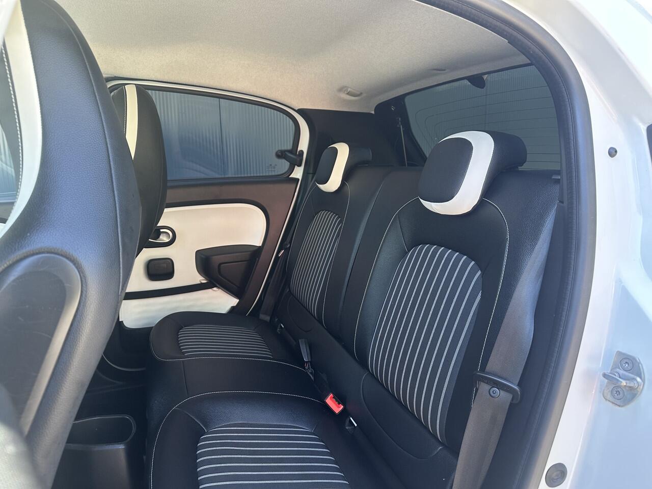 Renault TWINGO 0.9 TCe Intens | Automaat | PDC