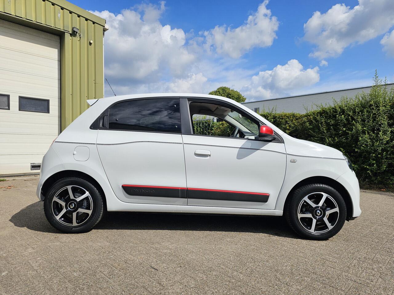 Renault TWINGO 1.0 SCe Intens AUT! 1e Eig! Zondag OPEN!