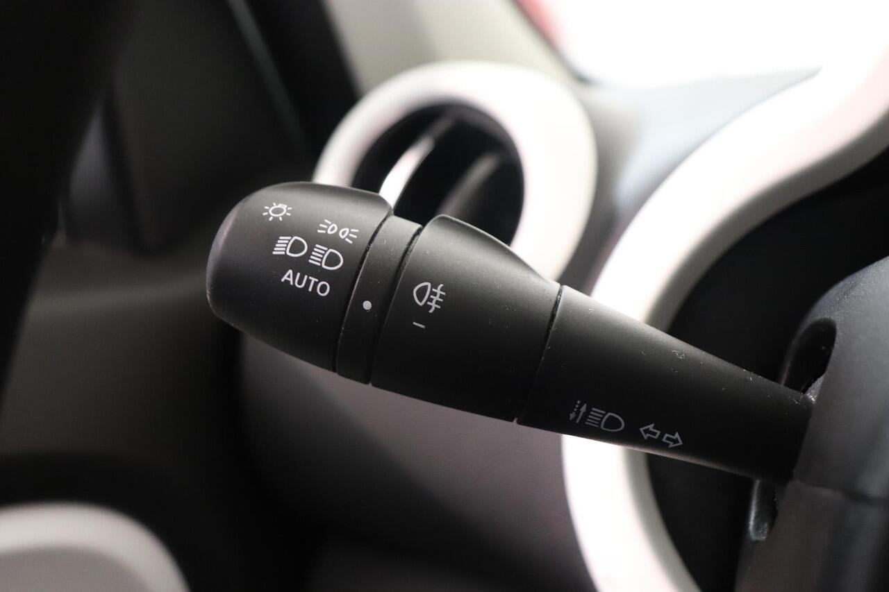 Renault TWINGO 1.0 SCe Collection | Airco | nieuw model | Snelheid begrenzer | DAB+ | Bluetooth |