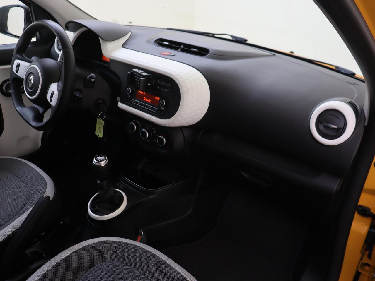 Renault TWINGO 1.0 SCe 73 PK Collection Airco | Radio | Bluetooth | R&Go App | 1ste Eigenaar