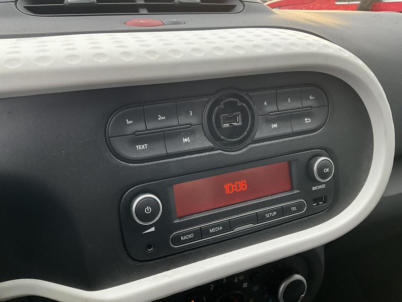 Renault TWINGO 1.0 SCe Collection