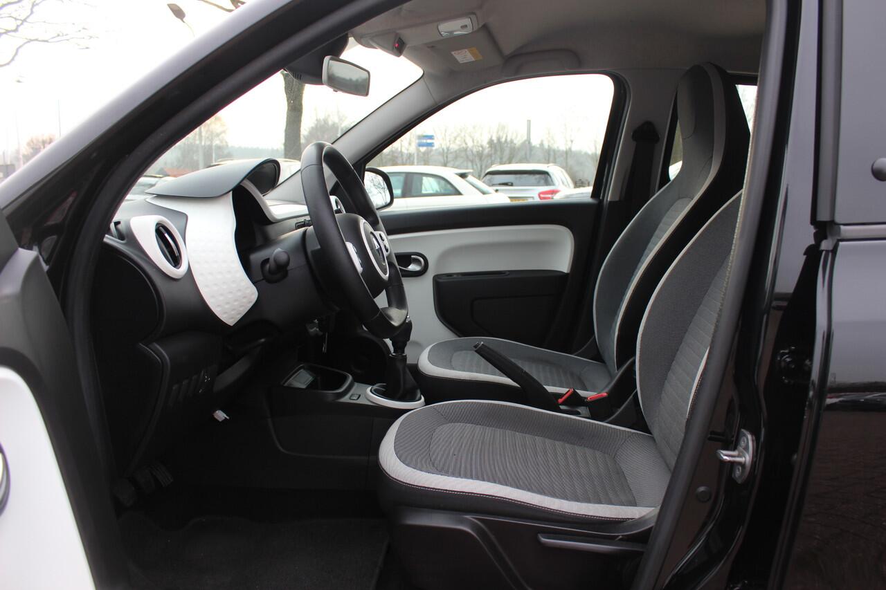 Renault TWINGO 1.0 SCe Collection / Bluetooth / Radio / DAB / Getint glas / LED Dagrijverlichting / Airco