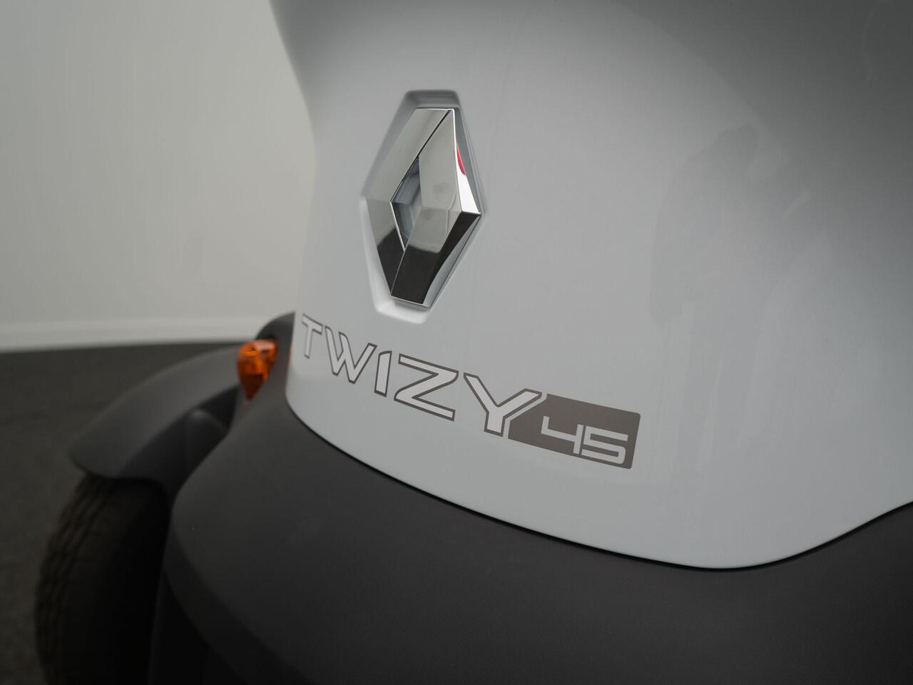 Renault TWIZY Intense - Elektrisch verwarmbare vooruit - Panoramisch dak -