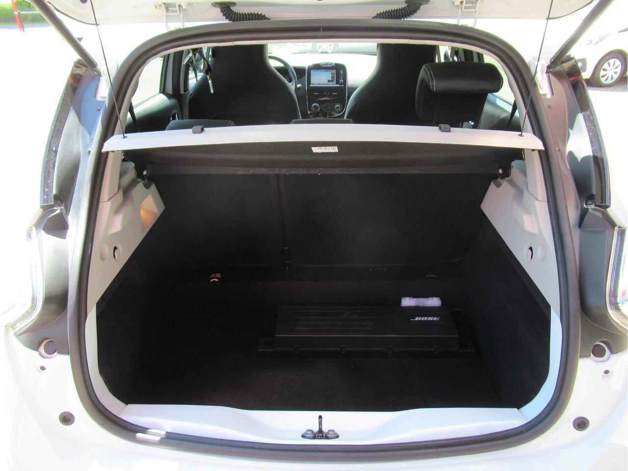 Renault ZOE R110 Iconic 41 kWh (ex Accu) | Clima-Airco | Navigatie | Parkeersensoren | Incl. Garantie | Achteruitrijcamera |