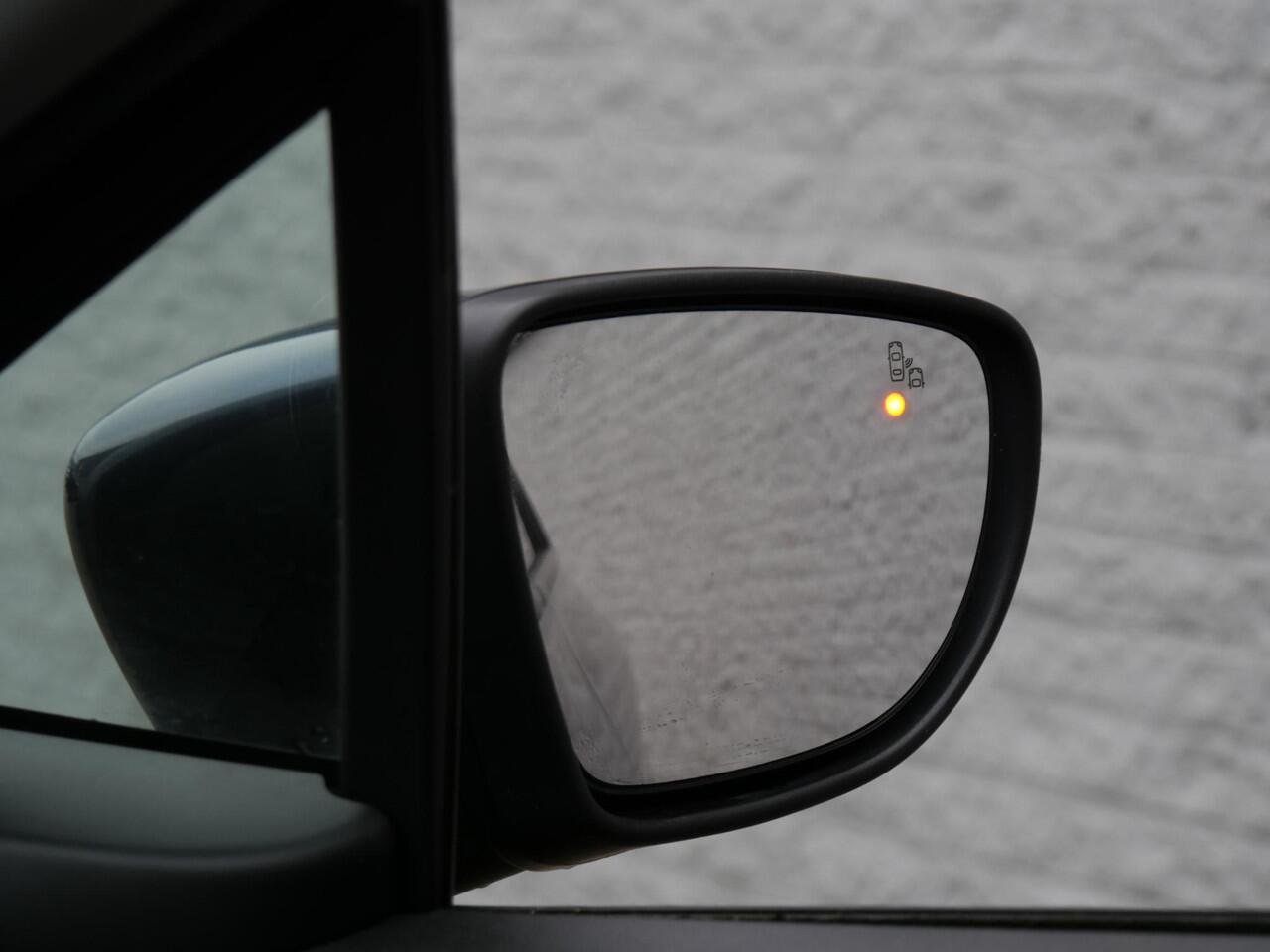 Renault ZOE R135 INTENS 52kWh/ WINTER PACK/ WARMTEPOMP/ SOH 93%