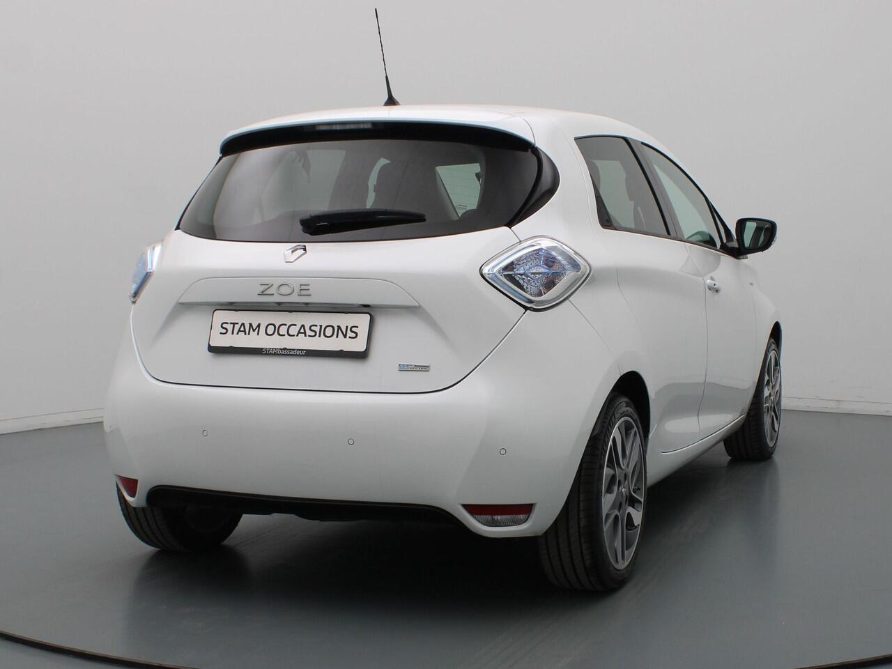 Renault ZOE 109pk R110 Limited 41 kWh HUURBATTERIJ BOSE | Camera | Cruise | Navi | Parkeersens. achter | Stoelverw.