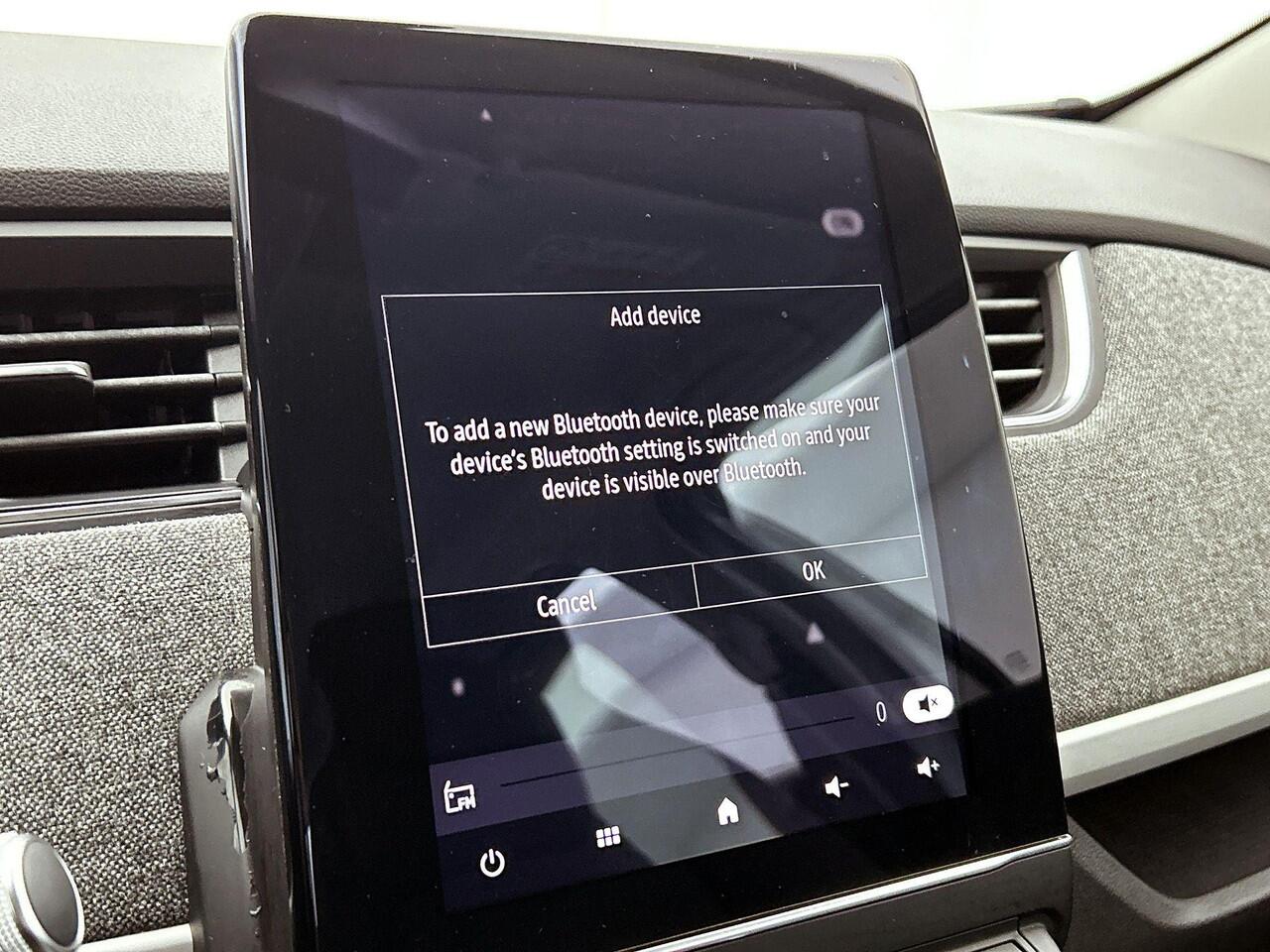 Renault ZOE R135 Intens 135Pk 52 kWh | Inclusief Koopaccu | Navigatie | Warmtepomp | Achteruitrijcamera | Dodenhoekdetectie | Cruise & Climate Controle |