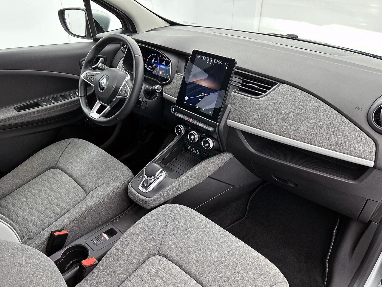 Renault ZOE R135 Intens 135Pk 52 kWh | Inclusief Koopaccu | Navigatie | Warmtepomp | Achteruitrijcamera | Dodenhoekdetectie | Cruise & Climate Controle |