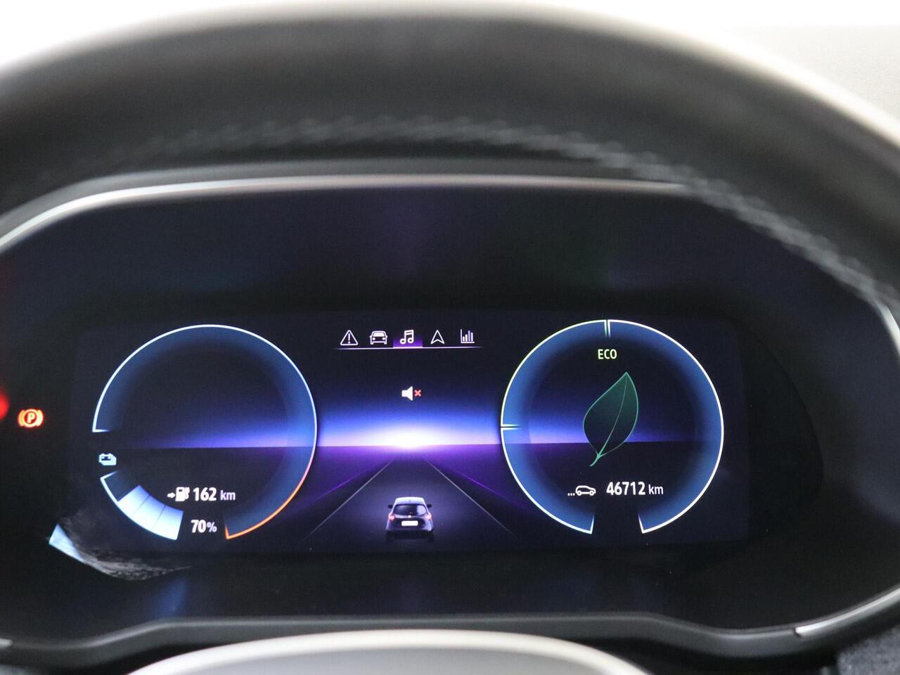 Renault ZOE R135 Intens 52 kWh incl. KOOPACCU | SOH Waarde 95,8 % | Climate Control | Navigatie | Parkeersensoren Voor en Achter | Camera Achter | Cruise Control