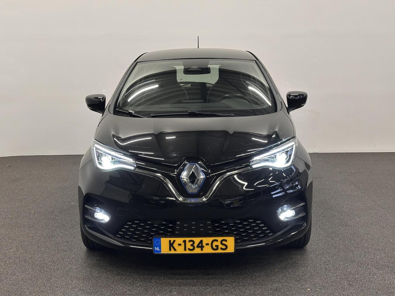 Renault ZOE R135 Intens 52 kWh Koopaccu Navigatie Apple Carplay/Android Auto Camera Parkeersensoren Cruise Control Stoel- en stuurverwarming Climate Control Lichtmetalen velgen