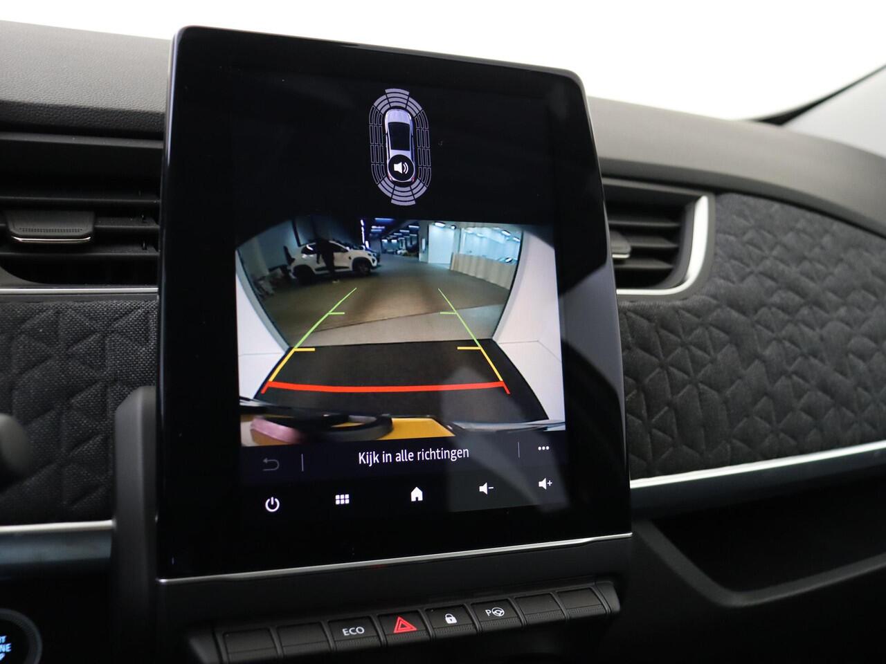 Renault ZOE R135 Iconic 52 kWh inclusief Koopaccu | Navigatie | Lederen bekleding | Android Auto | Apple Carplay | Parkeersensoren | Lichtmatalen Velgen