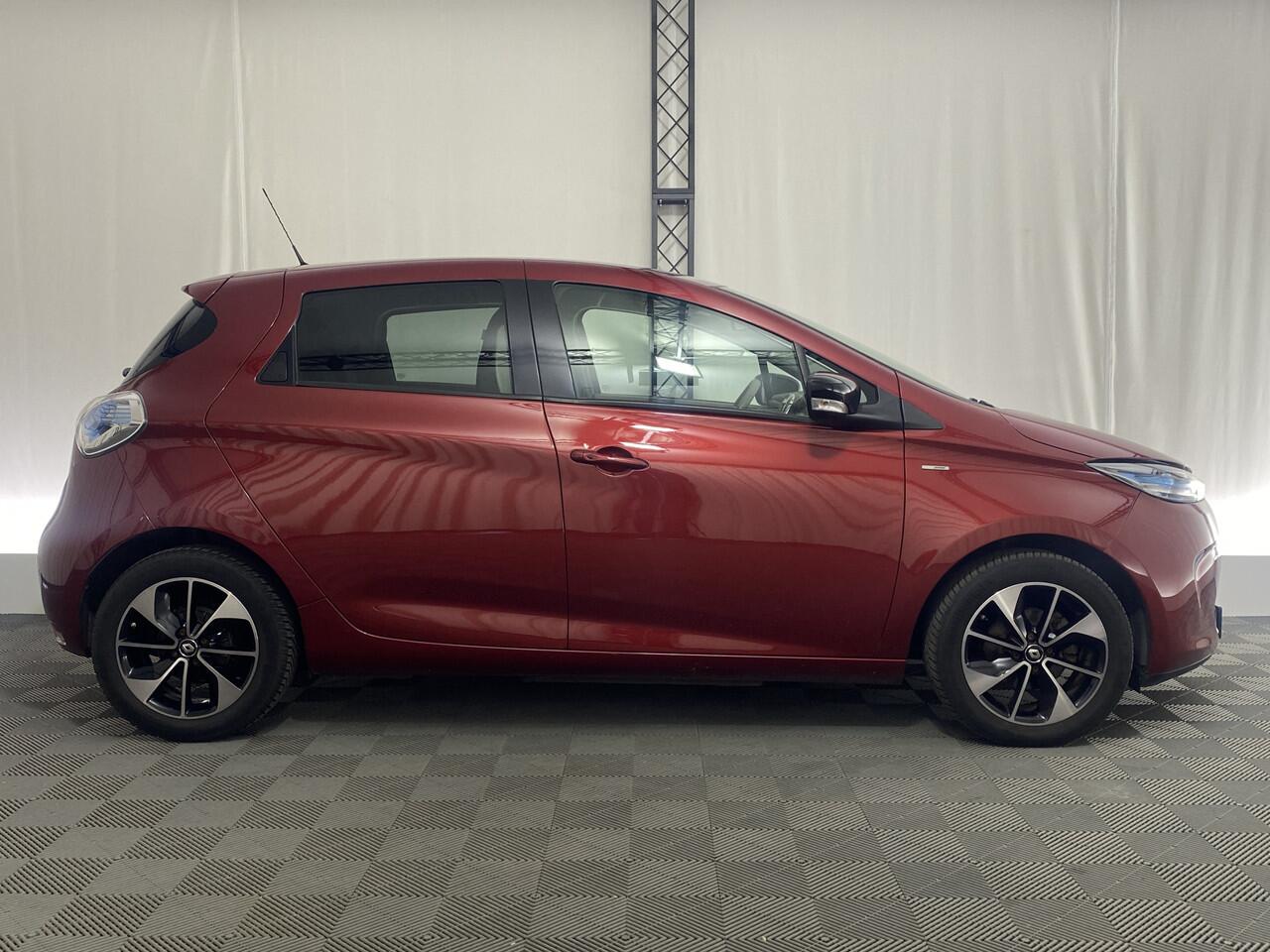 Renault ZOE R110 Bose 41 kWh BATTERIJ KOOP | Cruise Control | Voorverwarming | Apple Carplay |