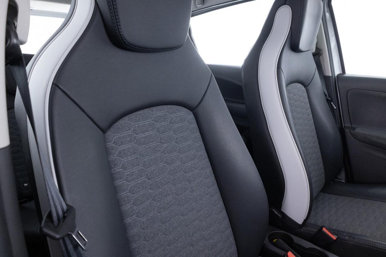 Renault ZOE R110 Experience 52 kWh | SOH 95% | KOOP ACCU | Full LED | CARPLAY