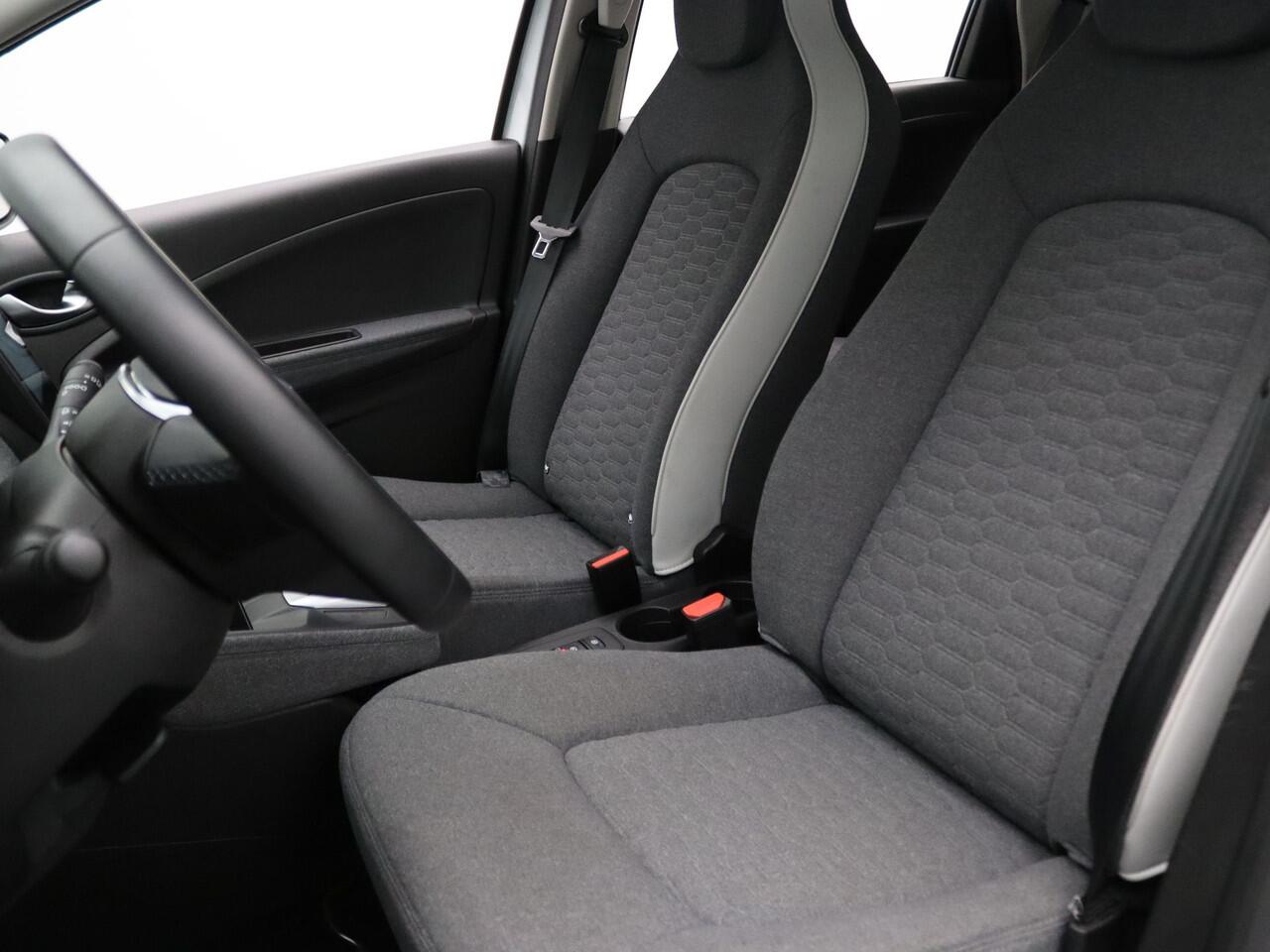 Renault ZOE R110 Limited 50 KOOPBATTERIJ Carplay | Climate | Parksens. achter | 16" Velgen