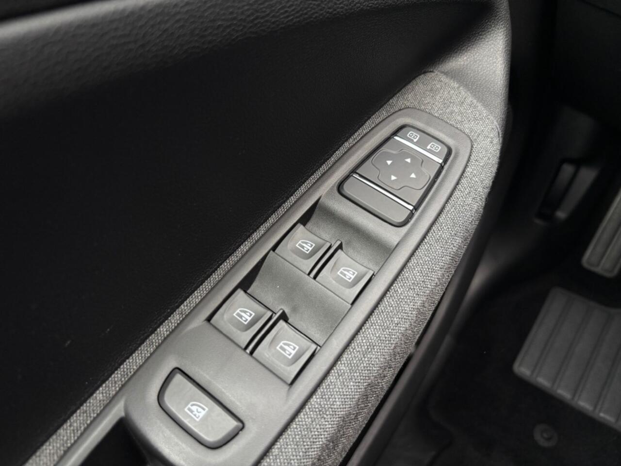 Renault ZOE R135 Zen 52 Kwh Huur Accu CCS lader Dealer Onderhouden