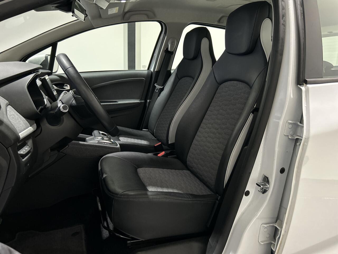 Renault ZOE R135 Zen 52 kWh Parkeersensoren voor en achter | Parkeer Camera