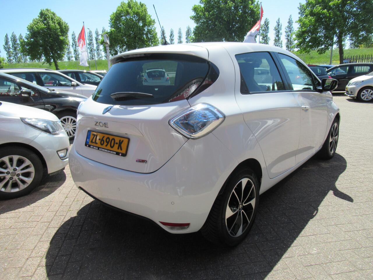 Renault ZOE R110 Iconic 41 kWh (ex Accu) | Clima-Airco | Navigatie | Parkeersensoren | Incl. Garantie | Achteruitrijcamera |