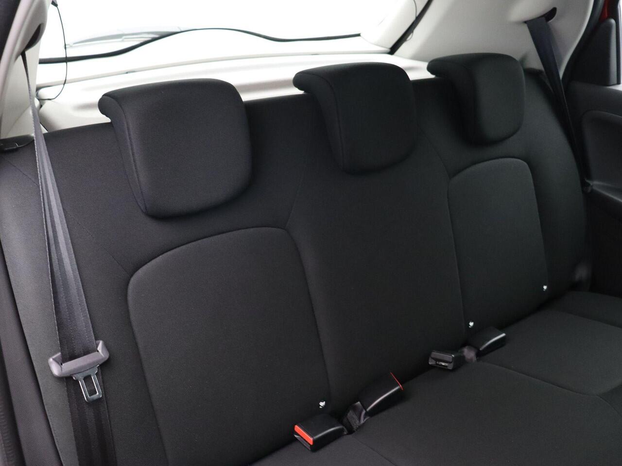 Renault ZOE R110 Life 52 kWh (ex Accu) | 97% accu score | Dealer onderhouden | Lichtmetalen velgen |