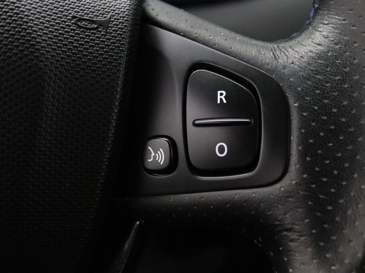 Renault ZOE 109pk R110 Limited 41 kWh HUURBATTERIJ BOSE | Camera | Cruise | Navi | Parkeersens. achter | Stoelverw.