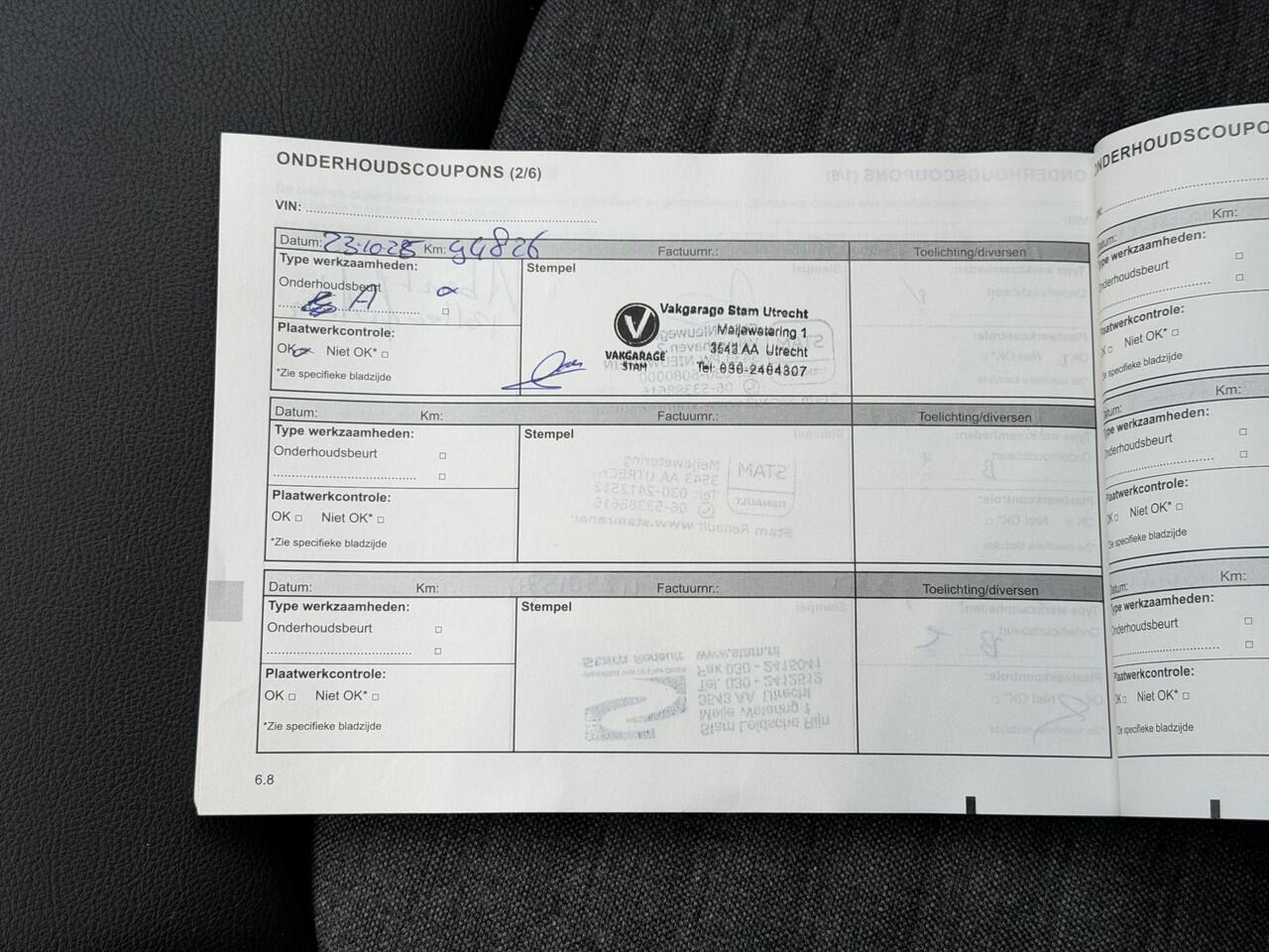 Renault ZOE R135 Intens 52 kWh / SOH 91 % / Koopaccu / 1e Eigenaar / CCS Snelladen / Achteruitrijcamera / Stoel & Stuurverwarming / Apple Carplay & Android Auto / Dode Hoek Detectie / Navigatie / Parkeersensoren /