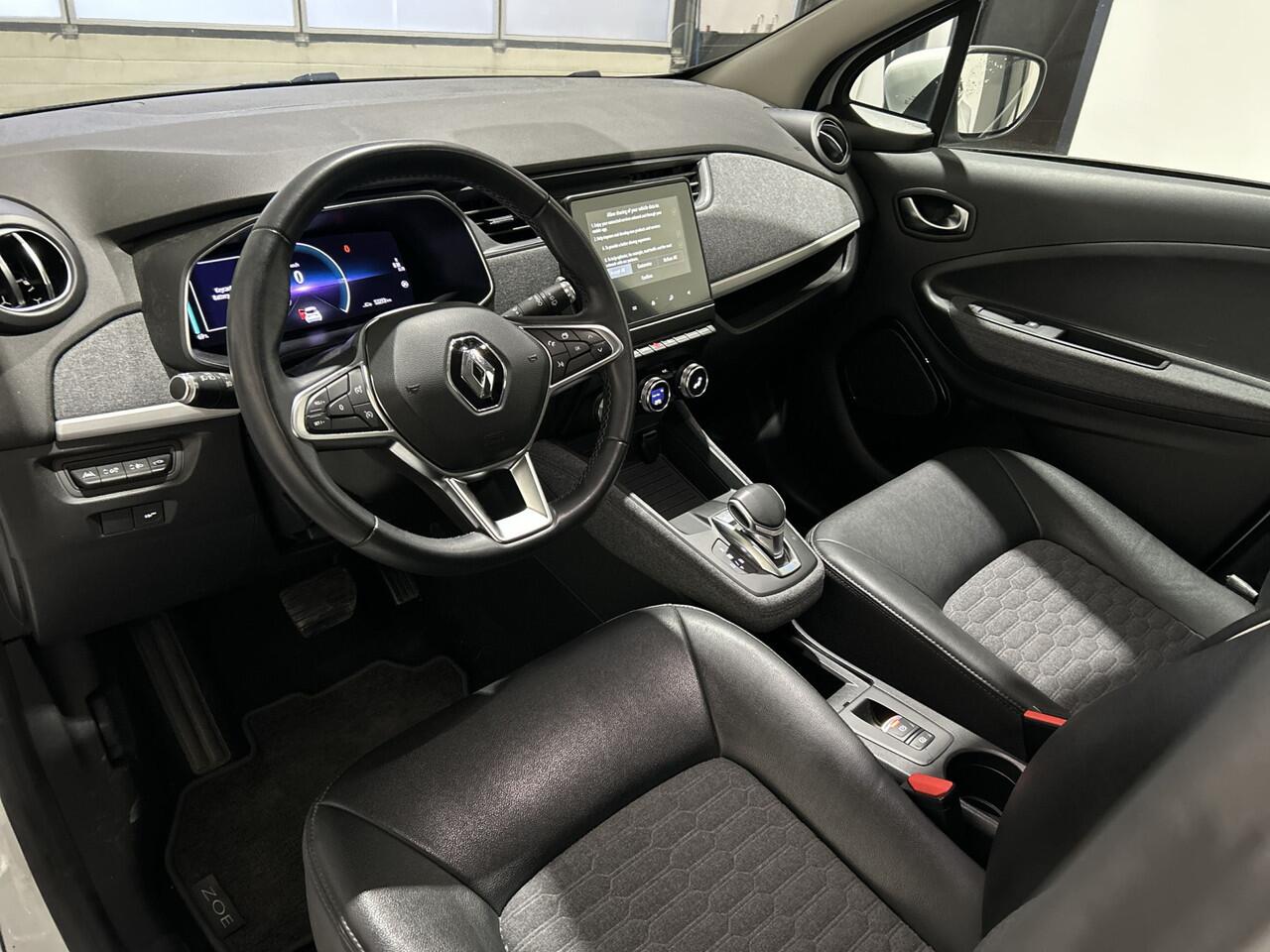 Renault ZOE R135 Zen 52 kWh Parkeersensoren voor en achter | Parkeer Camera